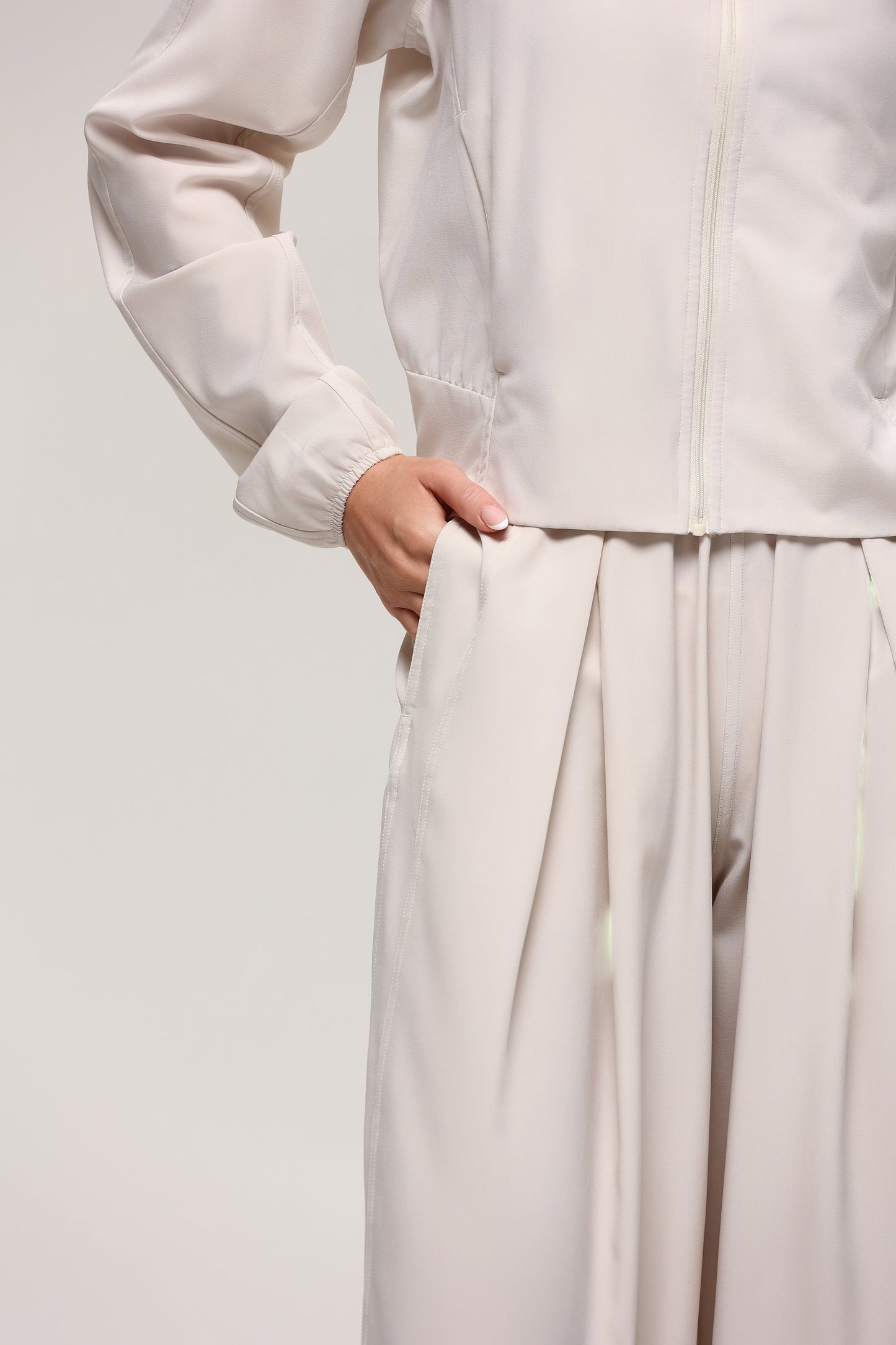 CLOUD Pants + CHILLIX Jacket (Ecru)
