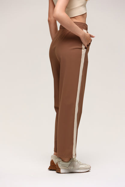 DESERT Women’s Pants